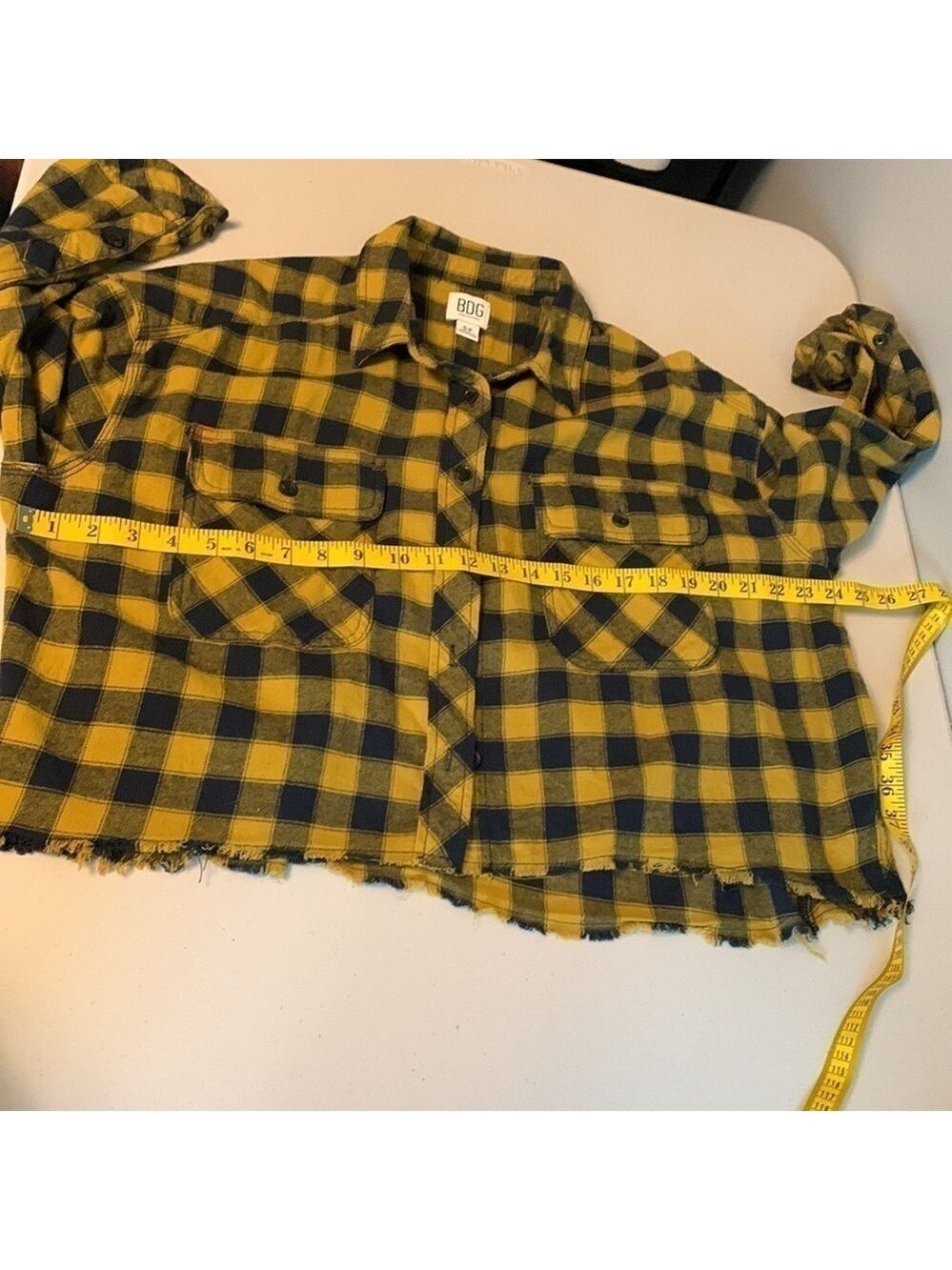 Urban Outfitters Cropped Flannel Button Down Shirt - Picture 11 of 13